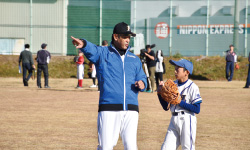 プロ野球「４７年会」少年野球教室