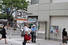 交通安全街頭キャンペーン